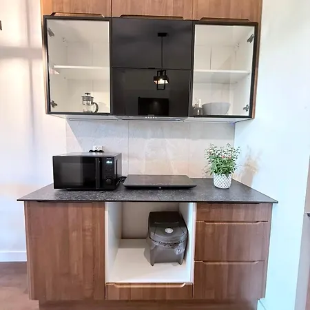 Apartamento Elegant Rytm Kabaty - Near Kabaty Metro Varsóvia